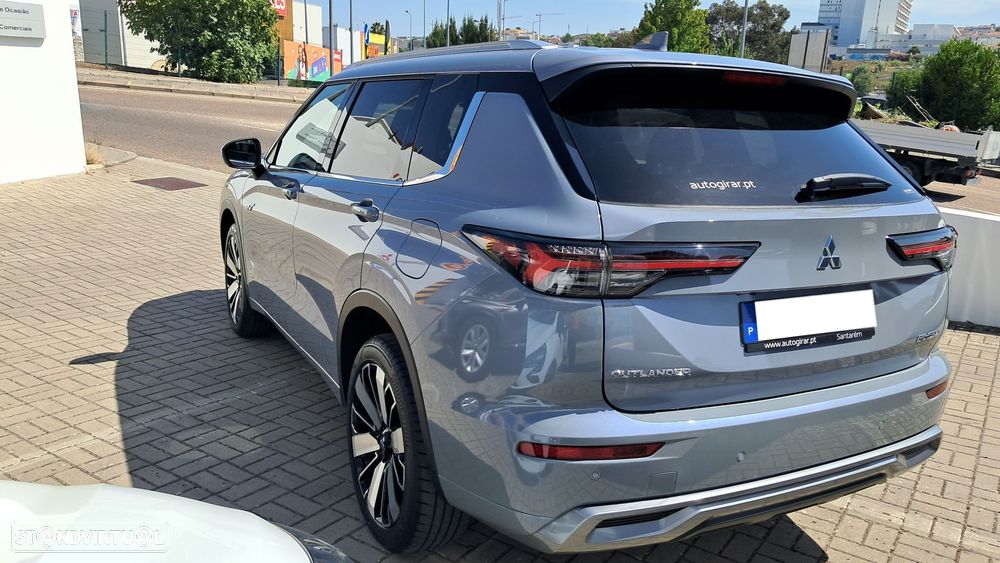 Mitsubishi Outlander 2.4 PHEV Instyle - 4