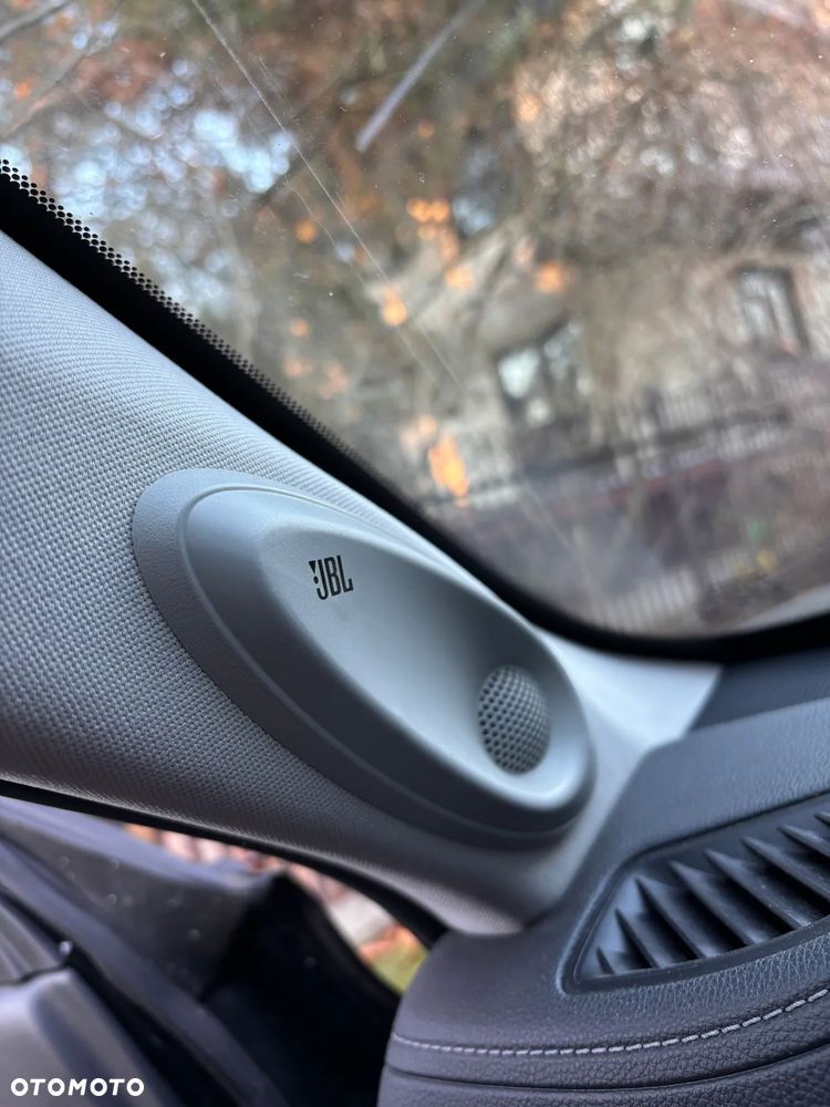 Toyota Highlander 2.5 Hybrid Executive - 19