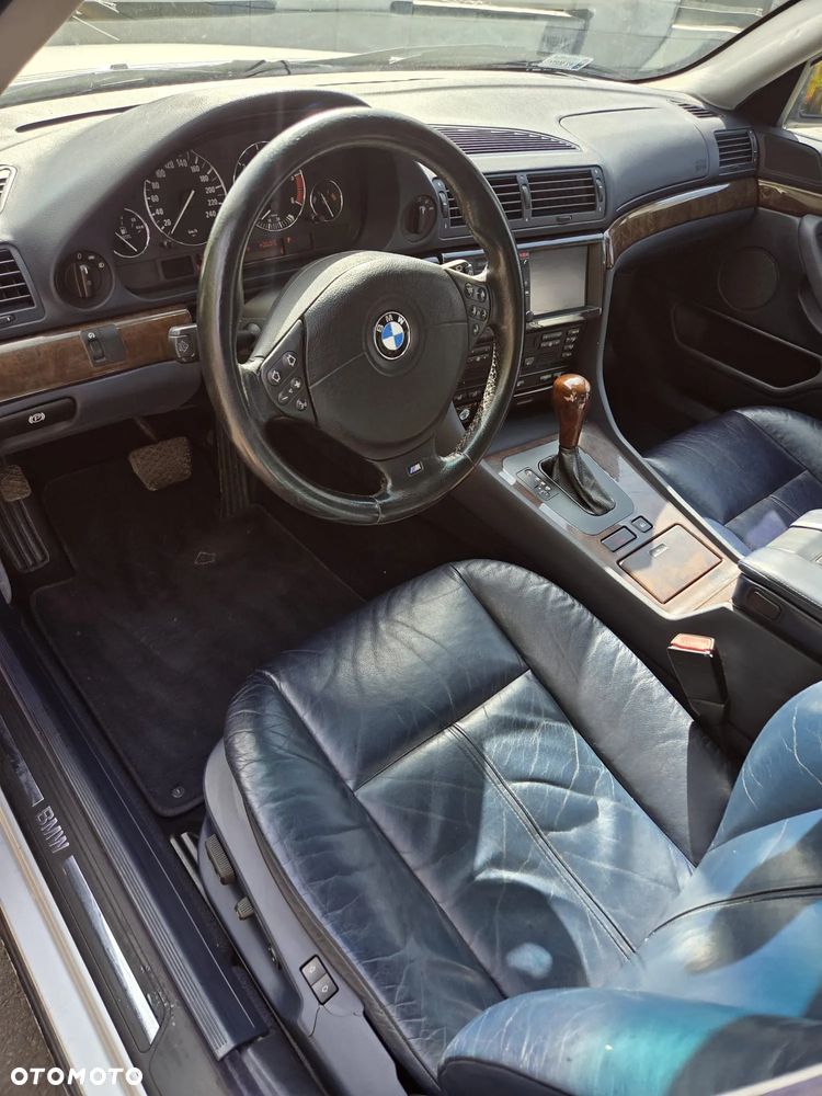 BMW Seria 7 - 7