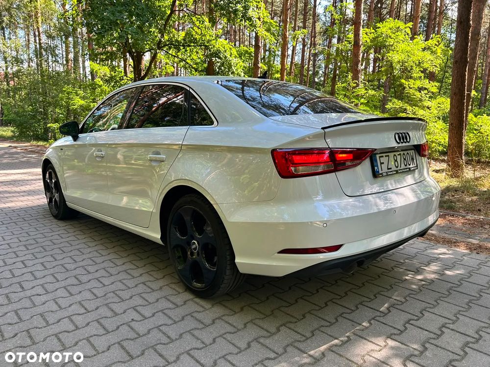 Audi A3 Limousine 30 TDI S tronic sport - 12