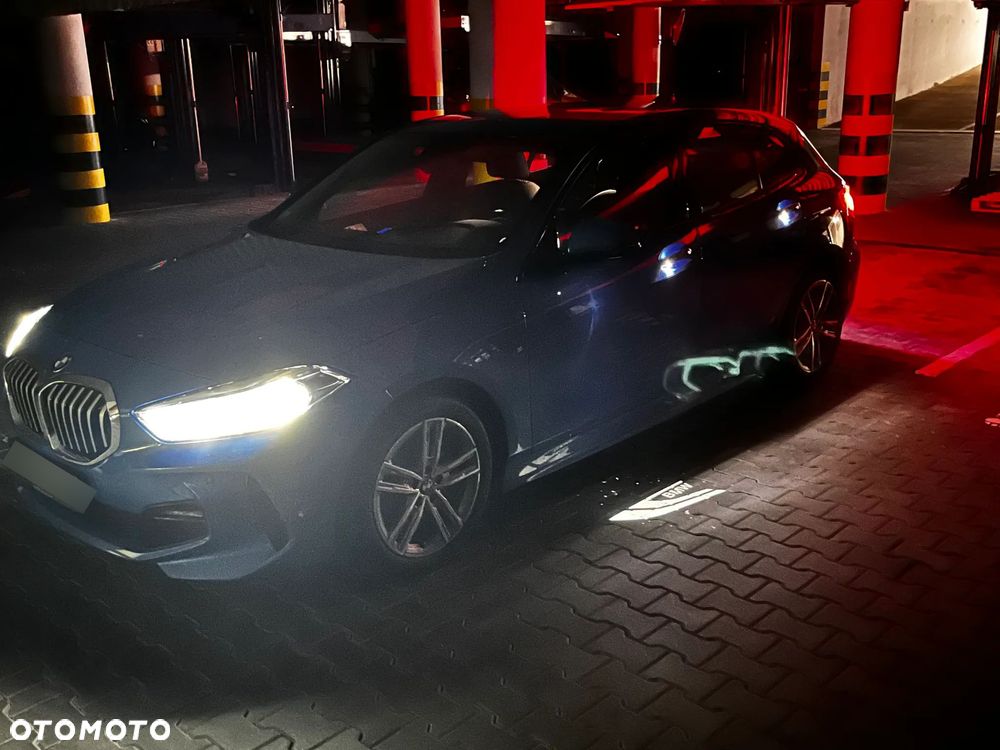 BMW Seria 1 118i - 20