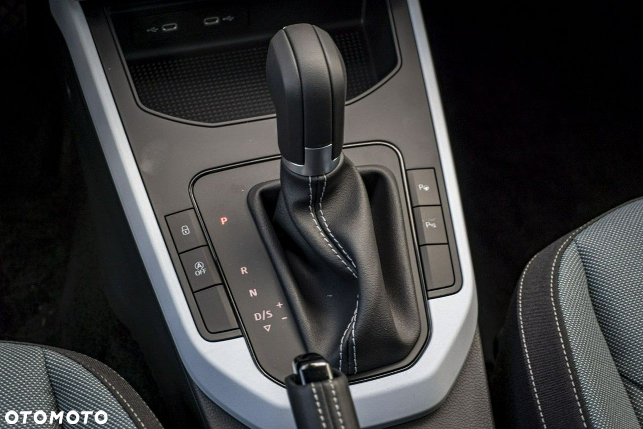Seat Arona - 16