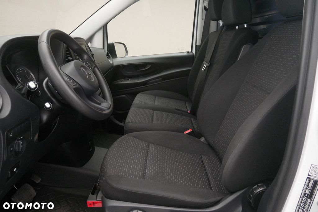 Mercedes-Benz Vito 116 CDI Długi aut Kamera Navi SalonPL VAT23% - 12