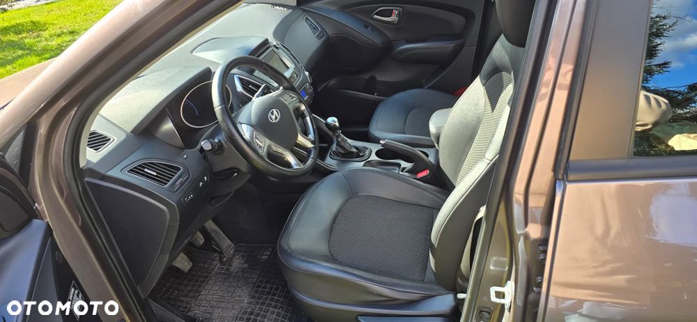 Hyundai ix35 1.7 CRDi Comfort 2WD - 16