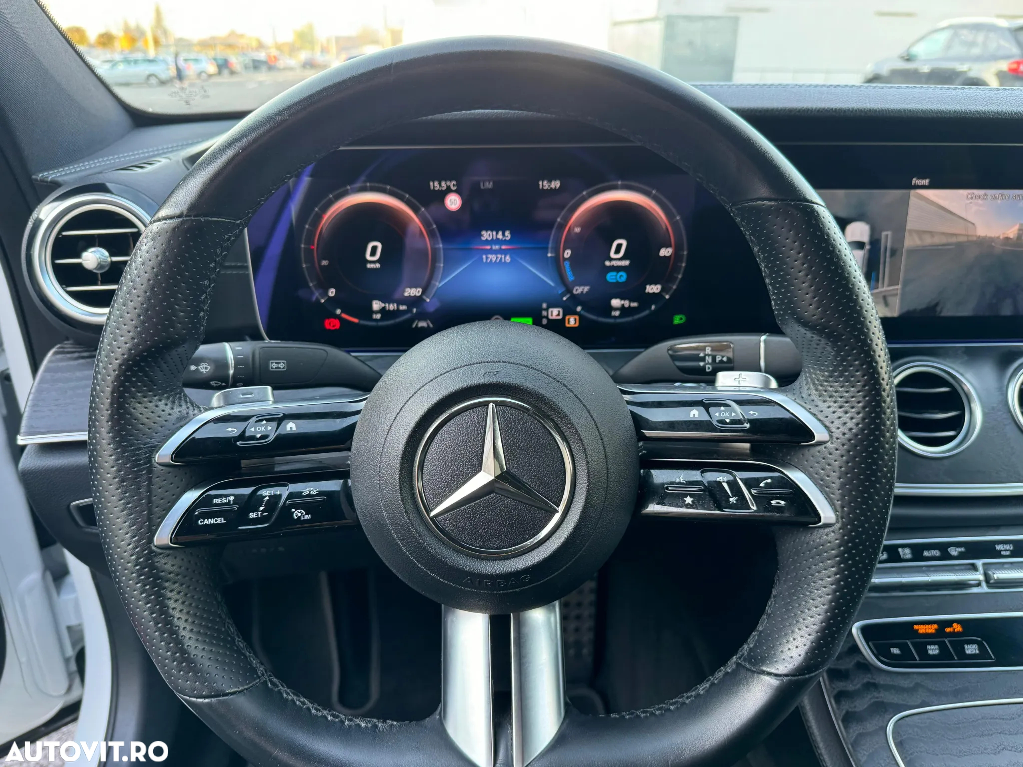 Mercedes-Benz E 300 de 9G-TRONIC AMG Line - 10