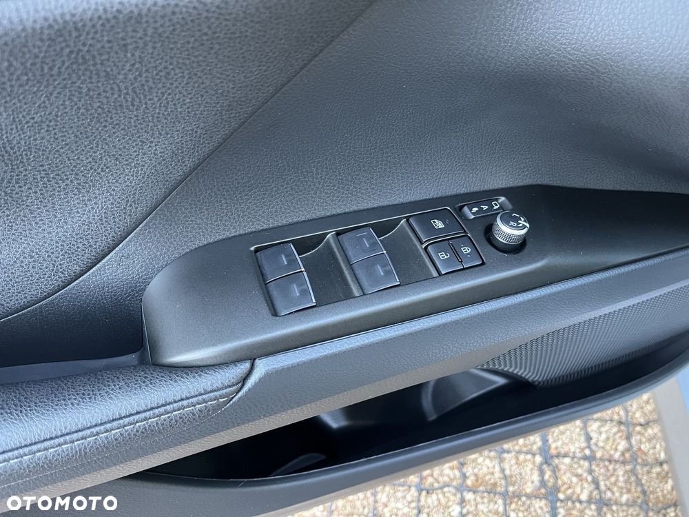 Toyota Camry 2.5 Hybrid Comfort CVT - 20