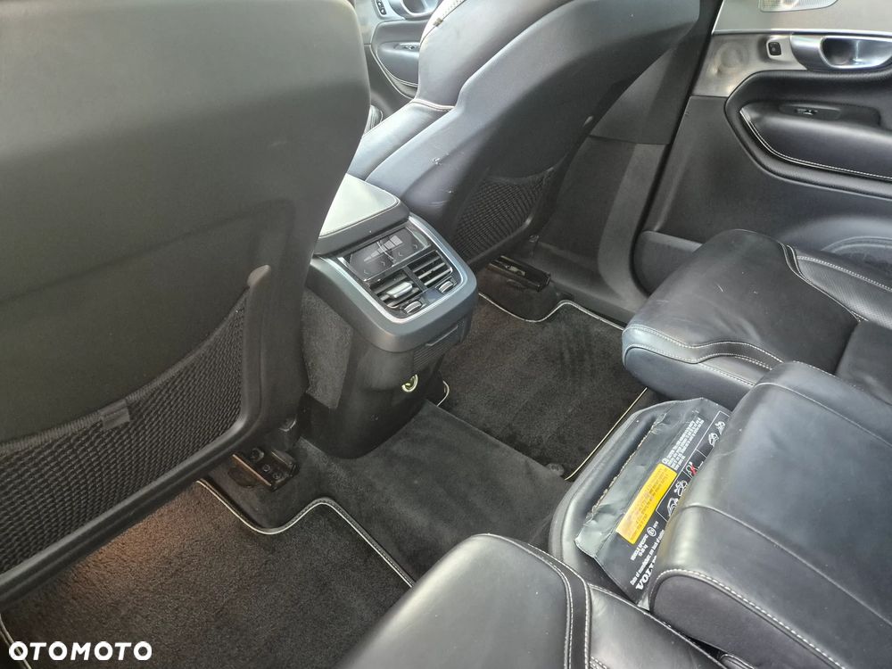 Volvo XC 90 D5 AWD Inscription 7os - 21