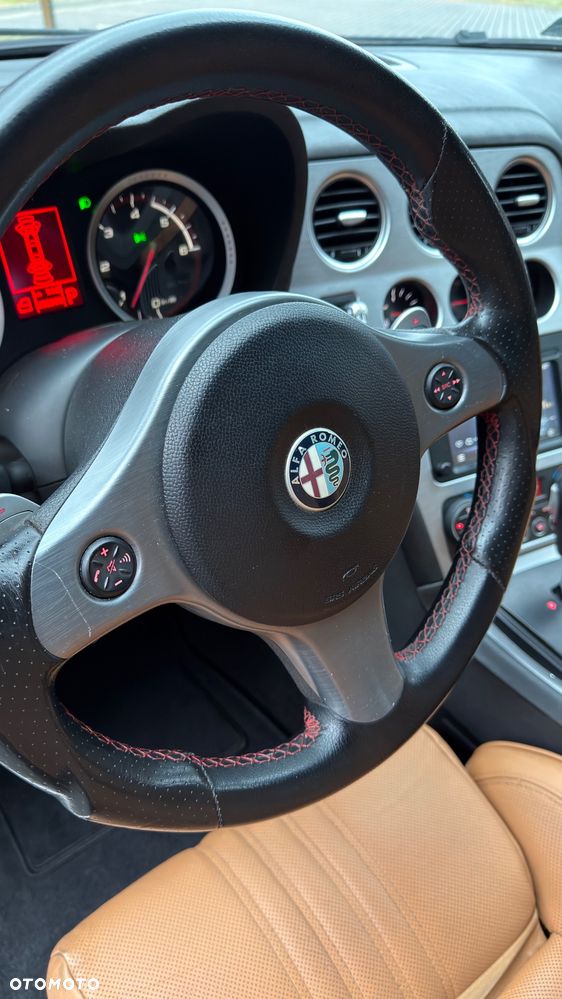 Alfa Romeo 159 2.4 JTDM 20V DPF Q-Tronic ti - 17