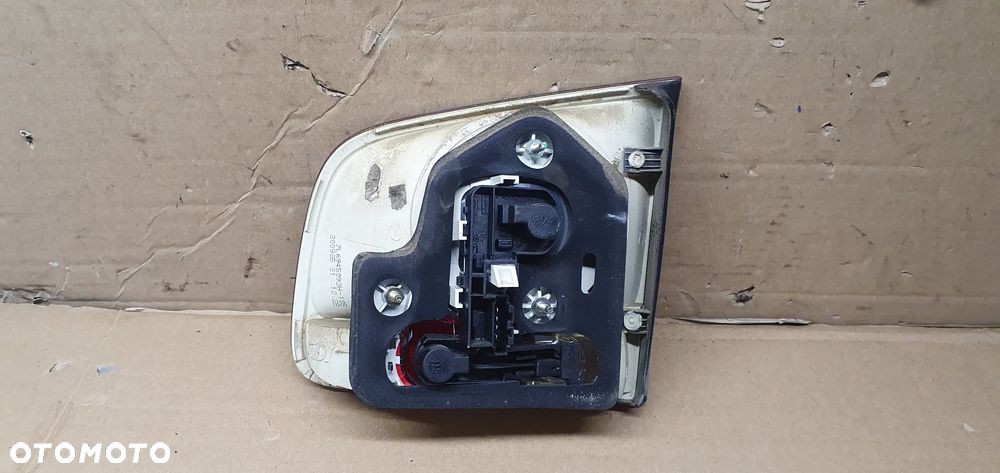 Lampa lewy tył tylna lewa w klapę VW Touareg 7L 7L6945093H - 5