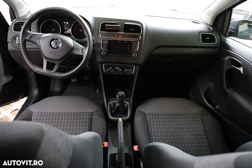 Volkswagen Polo 1.4 TDI (Blue Motion Technology) Comfortline - 3