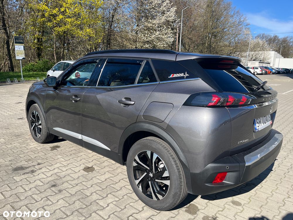 Peugeot 2008 PureTech 100 Allure S&S BVM6 - 2