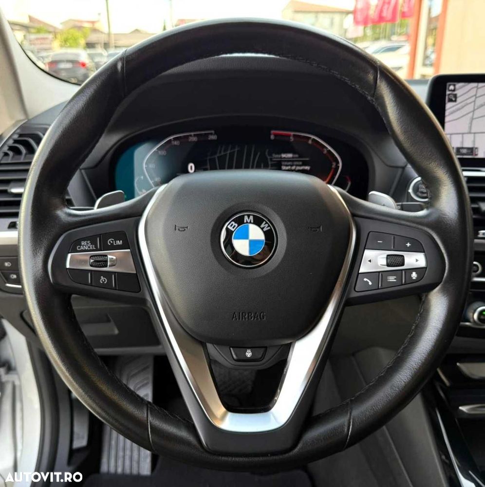 BMW X3 xDrive20d AT xLine - 23
