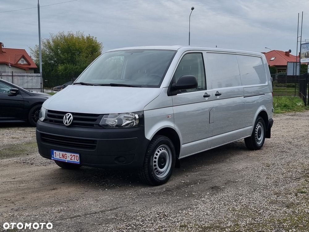 Volkswagen Transporter - 1