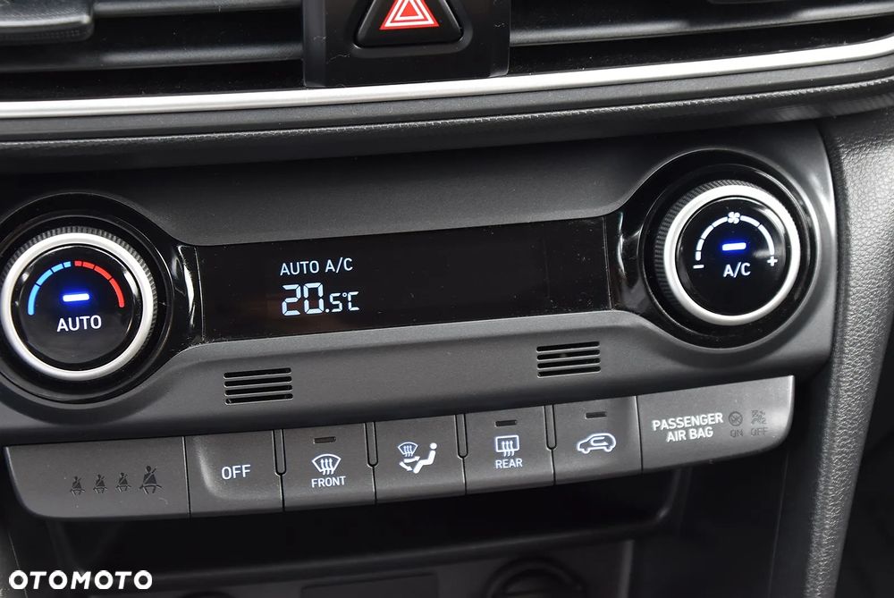 Hyundai Kona - 34