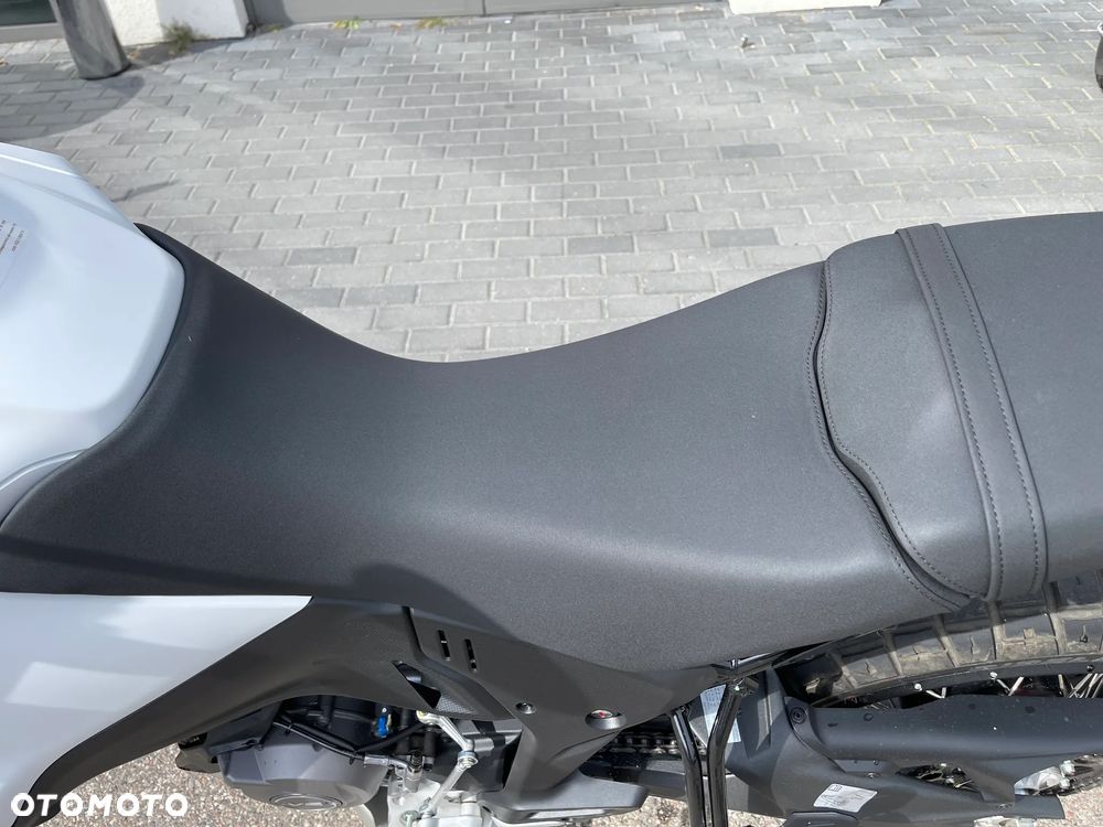 Ducati DesertX - 16