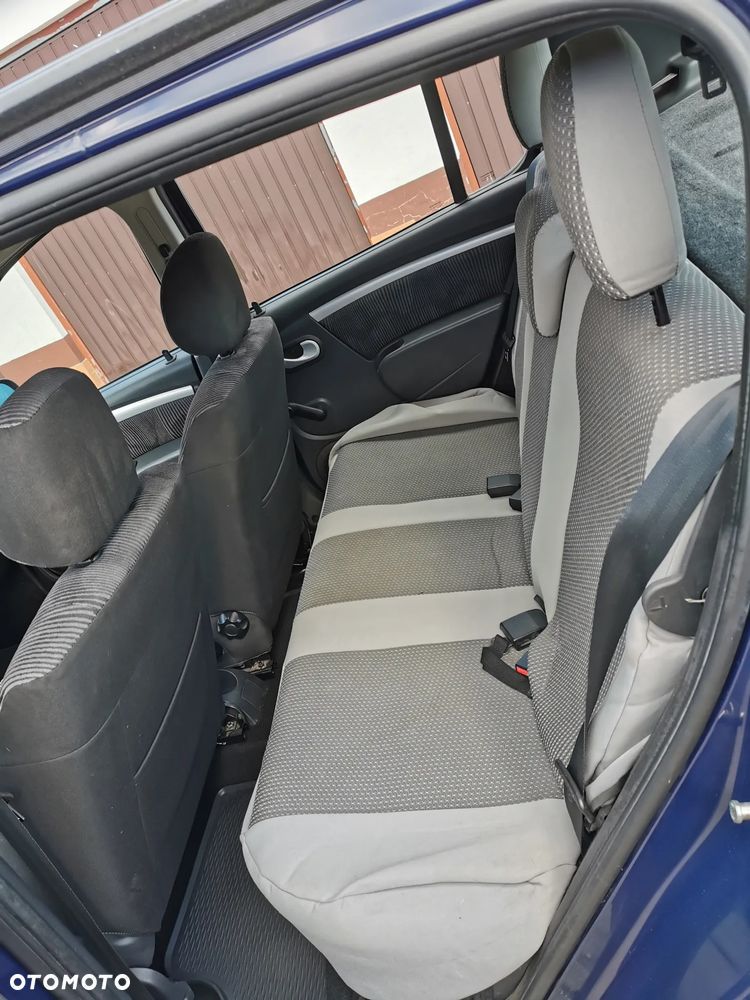 Dacia Sandero 1.2 16V Ambiance - 7