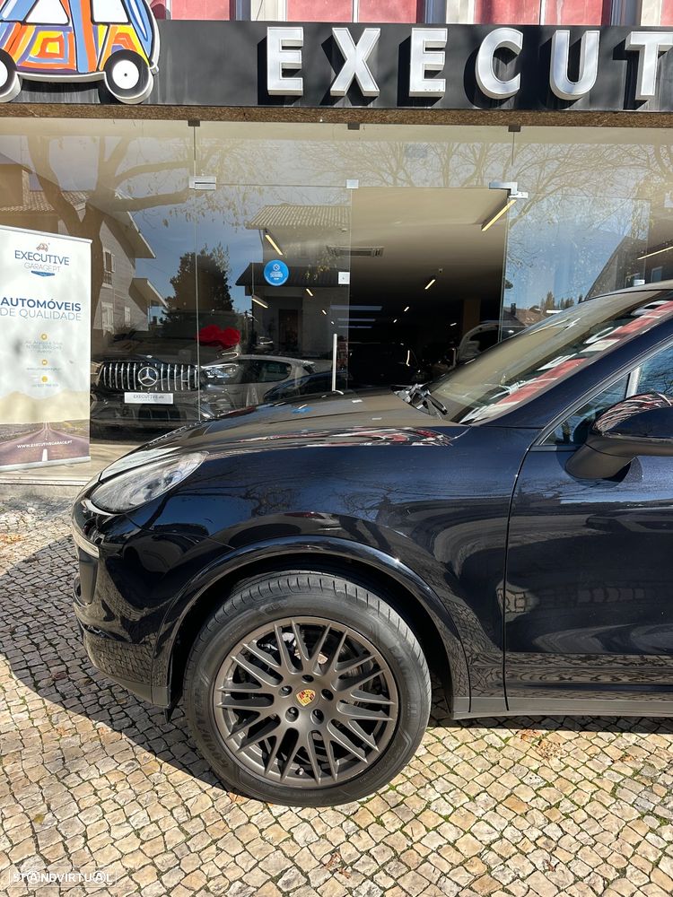 Porsche Cayenne Platinum Edition - 6