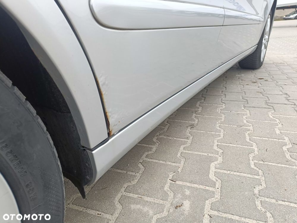 Mercedes-Benz Klasa E - 22