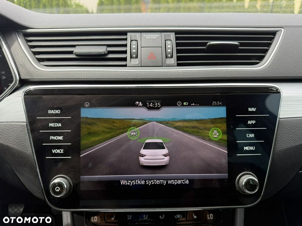 Skoda Superb 2.0 TDI SCR Ambition - 16