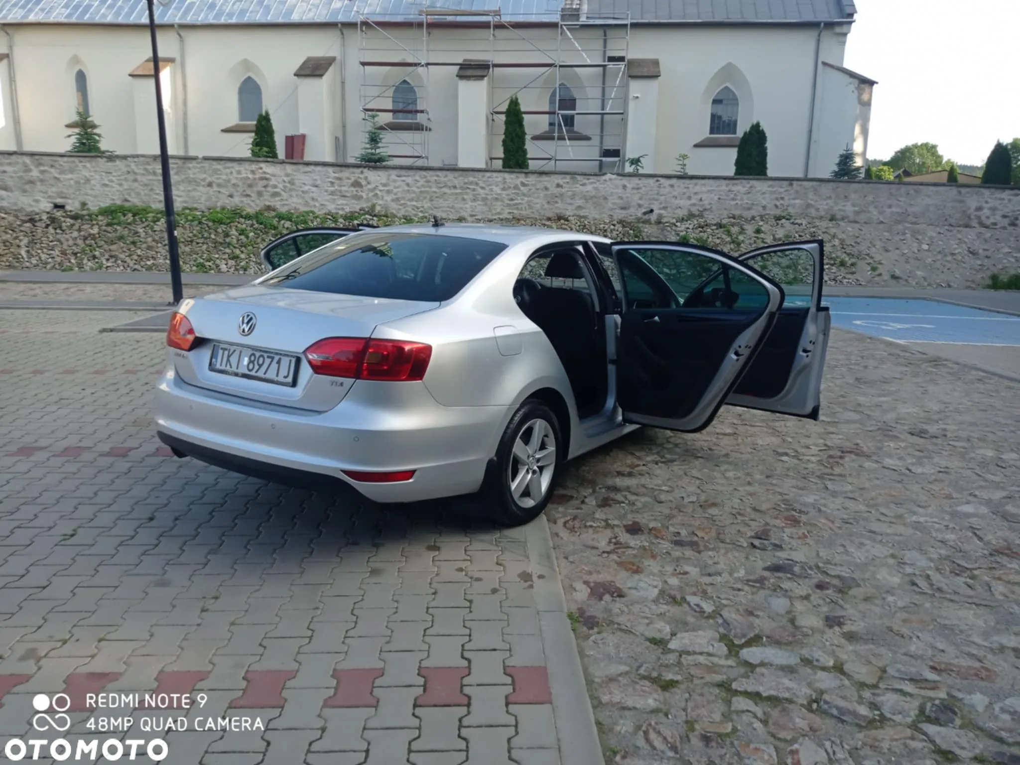 Volkswagen Jetta 1.6 TDI DPF Comfortline - 8