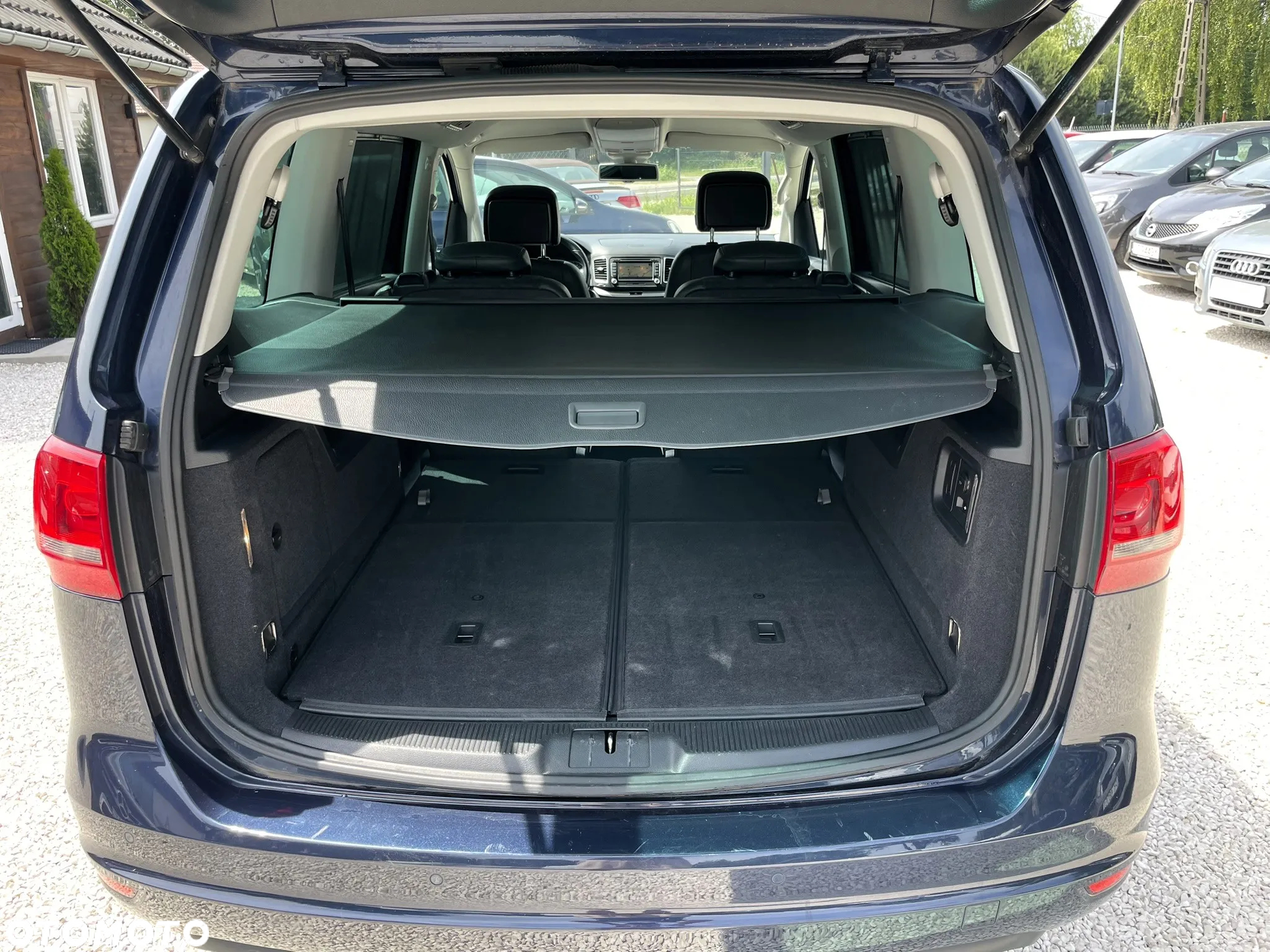 Volkswagen Sharan 2.0 TDI Highline DSG - 37