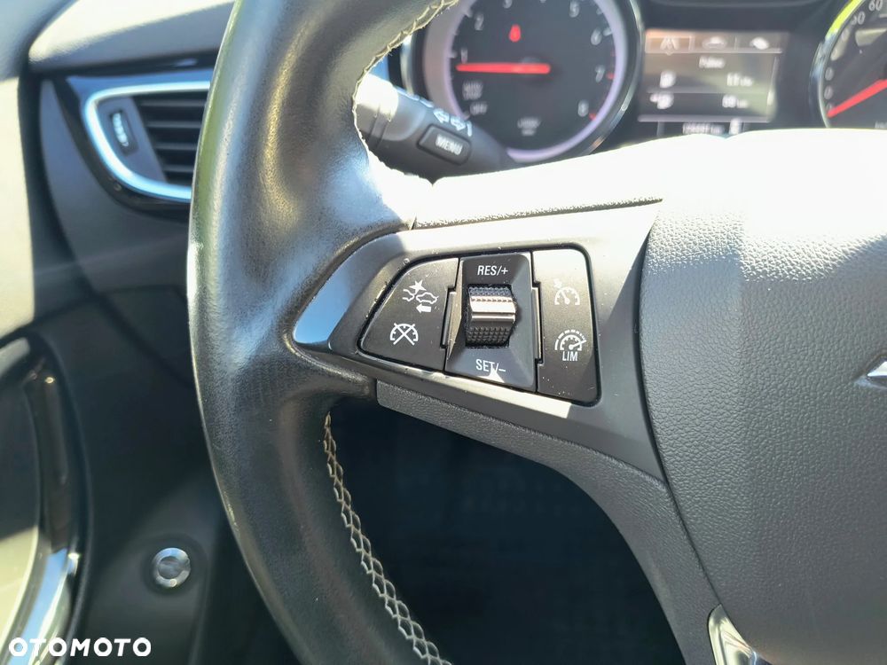 Opel Astra 1.6 T Elite S&S - 27