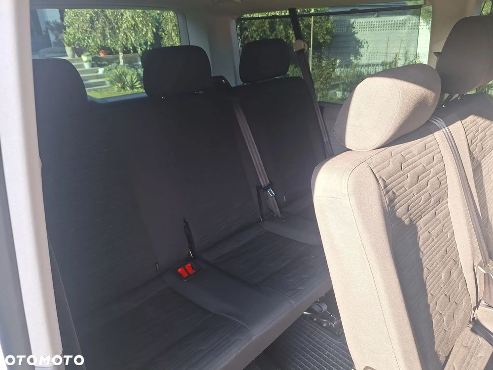 Volkswagen Caravelle 2.0 TDI L2 Highline DSG - 22