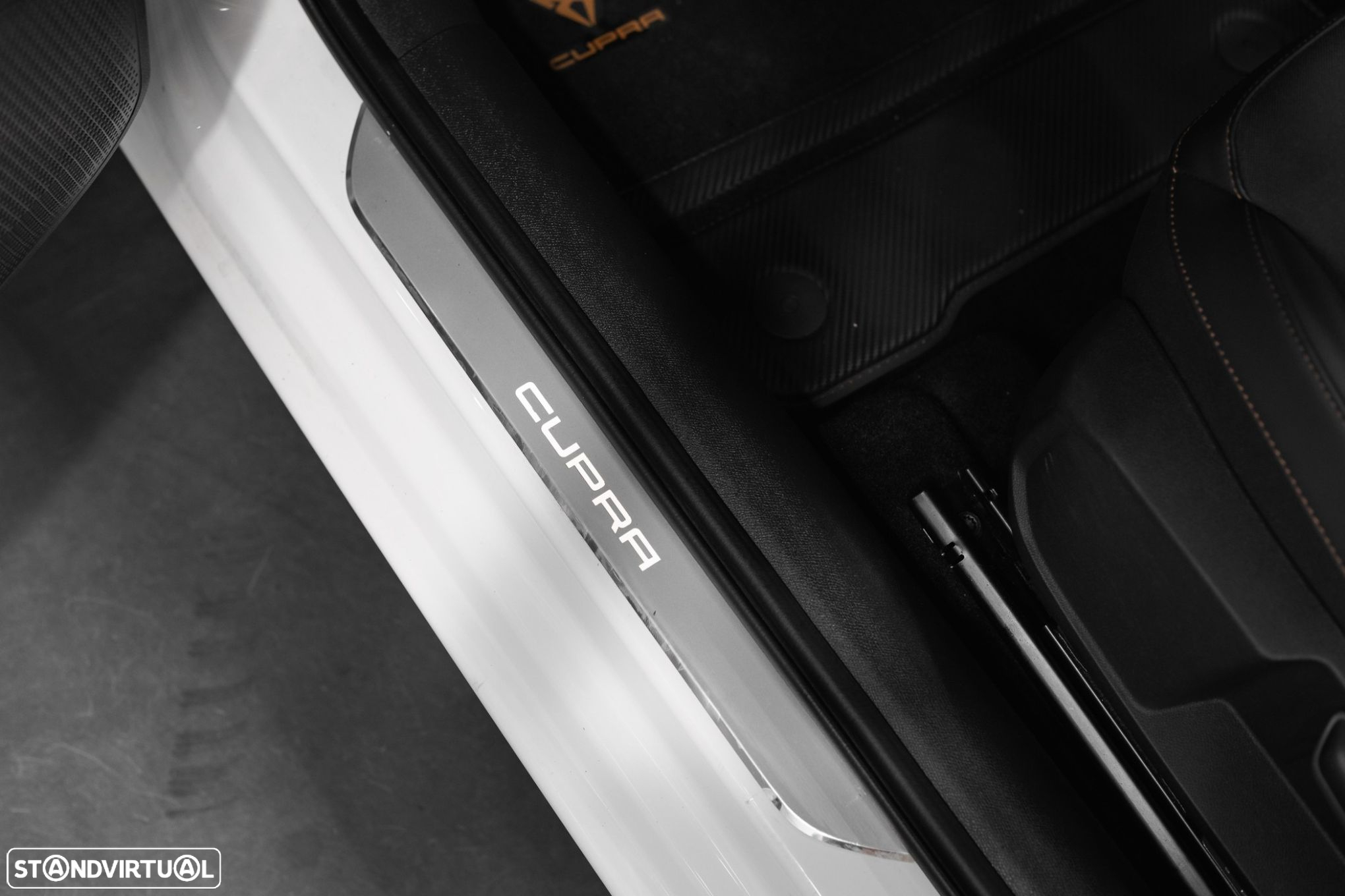 Cupra Leon 1.4 e-Hybrid VZ DSG - 28