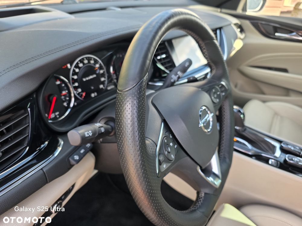 Opel Insignia Sport2.0 Direct InjTurbo 4x4 Ultimate Exclusive - 17