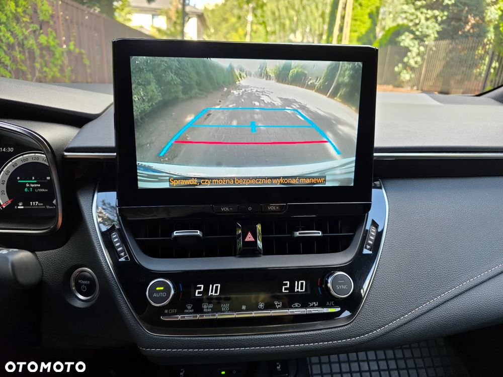 Toyota Corolla 1.8 Hybrid Style - 19
