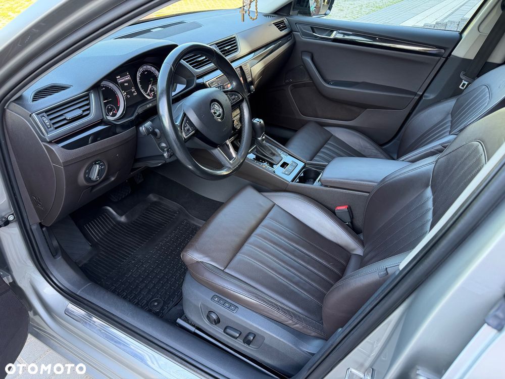 Skoda Superb 2.0 TDI L&K DSG - 20