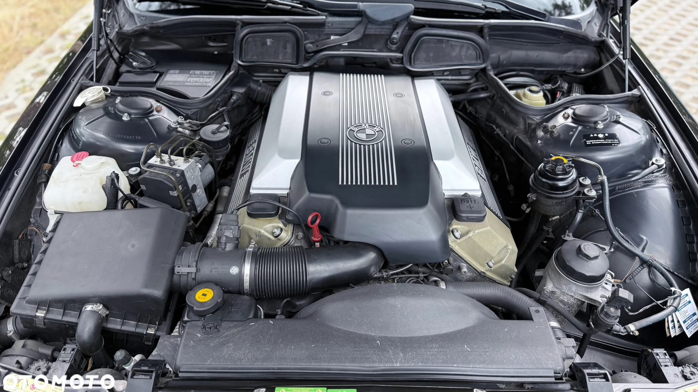 BMW Seria 7 740i - 38