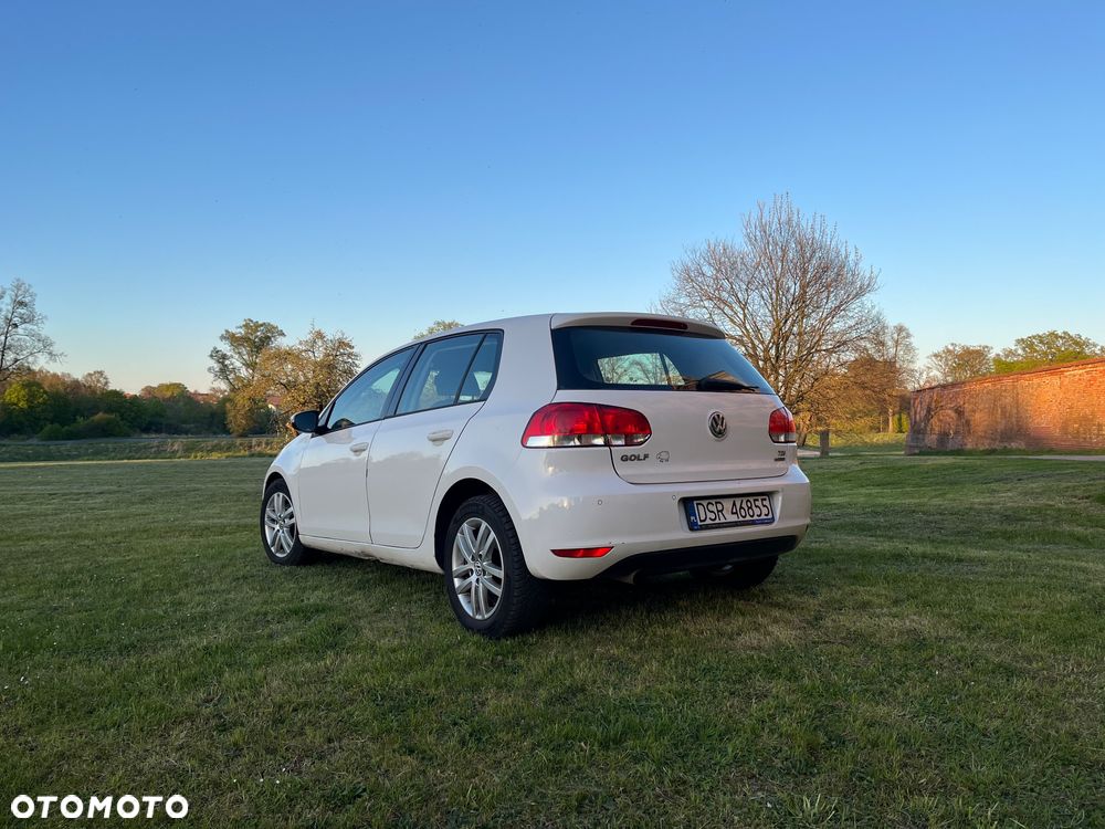 Volkswagen Golf 1.6 TDI BlueMot Comfortline - 5