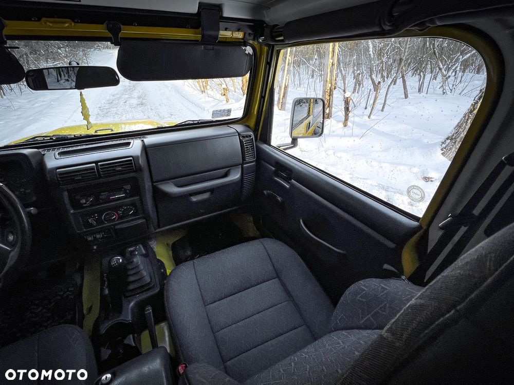 Jeep Wrangler - 36