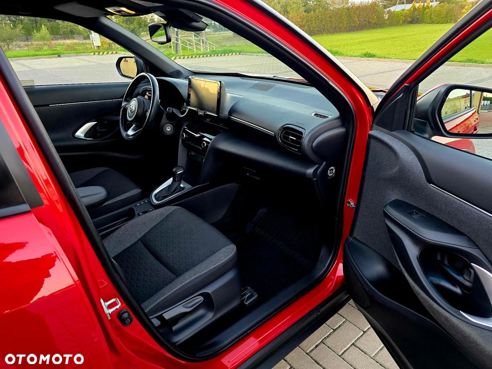 Toyota Yaris Cross - 21
