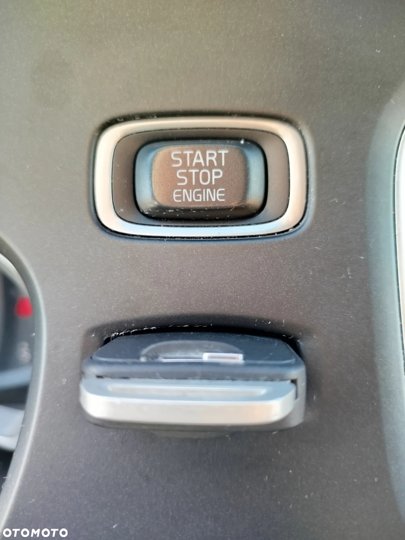 Volvo V40 Cross Country D2 Drive-E Momentum - 30