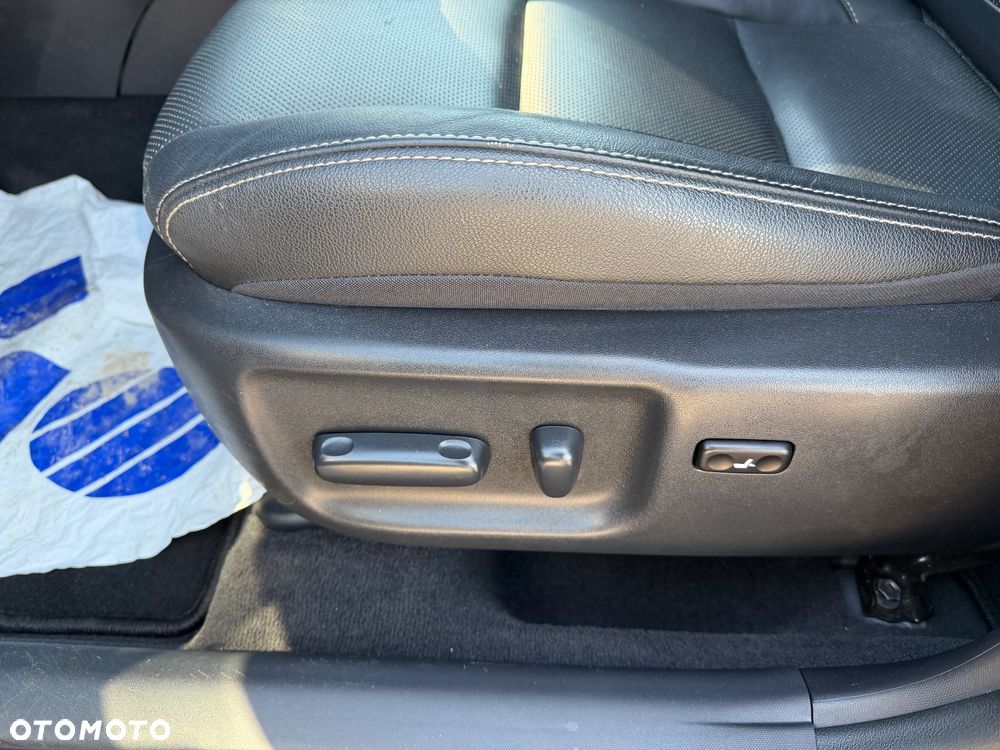 Toyota Avensis Touring Sports 2.0 D-4D Edition S+ - 22