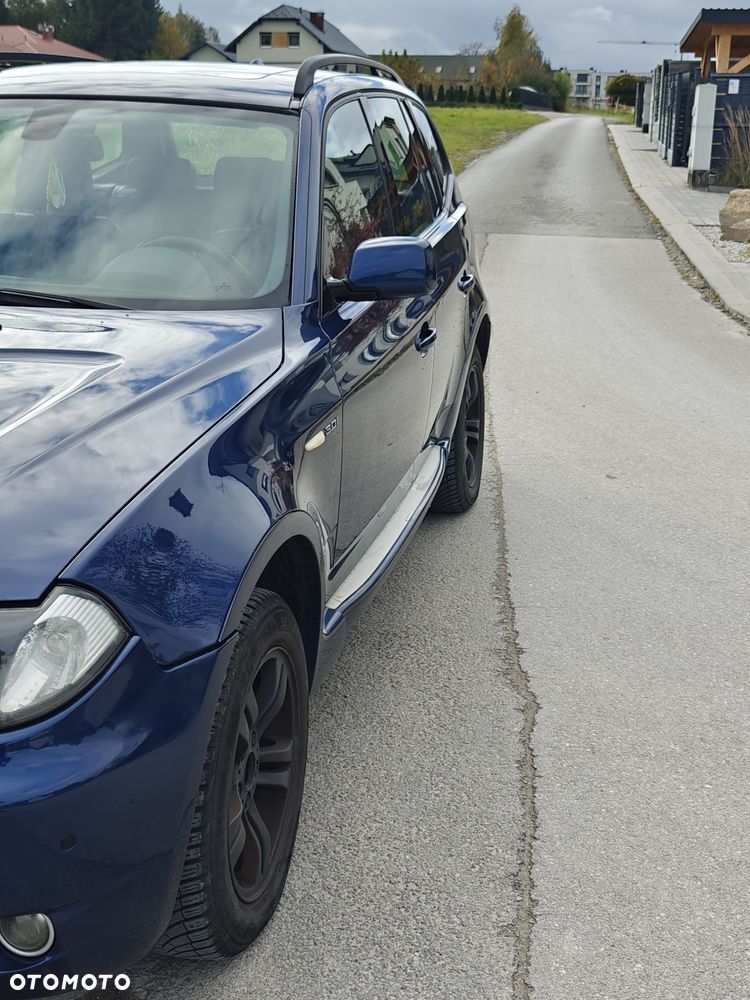 BMW X3 3.0i - 12