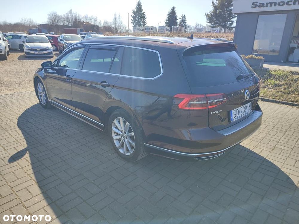 Volkswagen Passat 2.0 TDI SCR 4Motion DDG Highline - 4