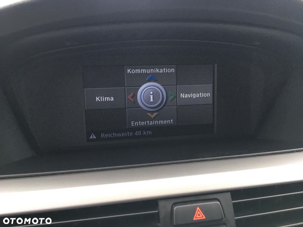 BMW Seria 3 320d - 24