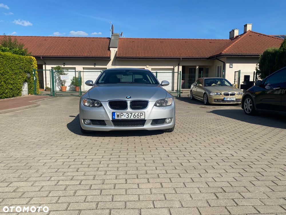 BMW Seria 3 330xd - 14