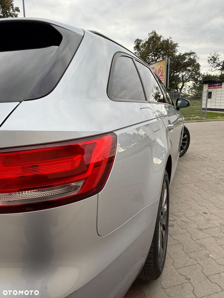 Audi A4 Avant 2.0 TDI S tronic - 15
