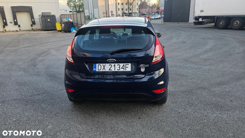Ford Fiesta - 16