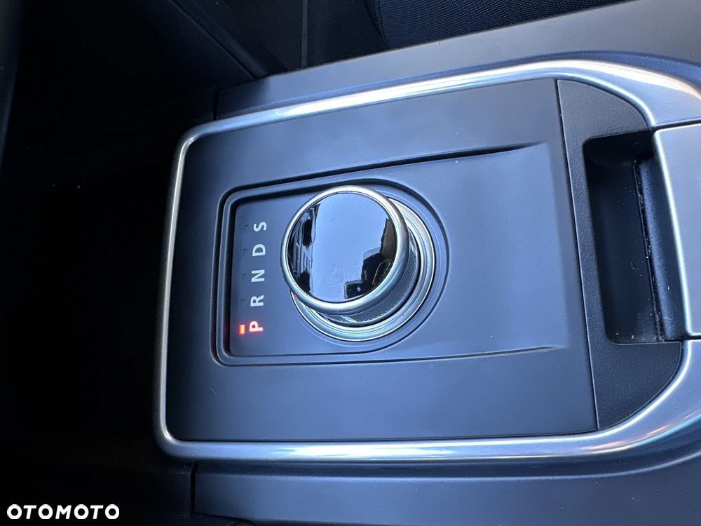 Land Rover Discovery Sport - 22