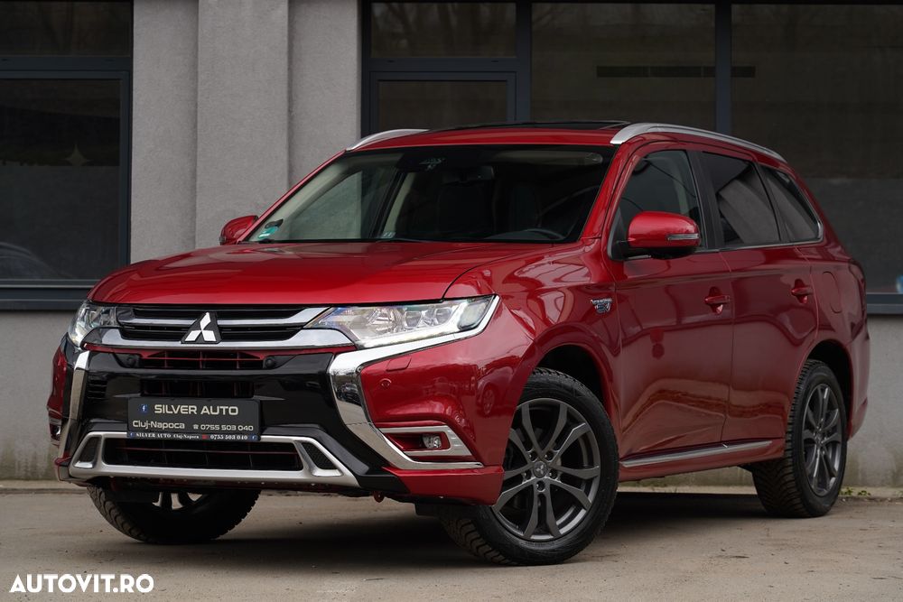 Mitsubishi Outlander 2.0 4WD Plus - 3