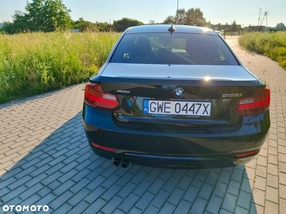 BMW Seria 2 228i - 11