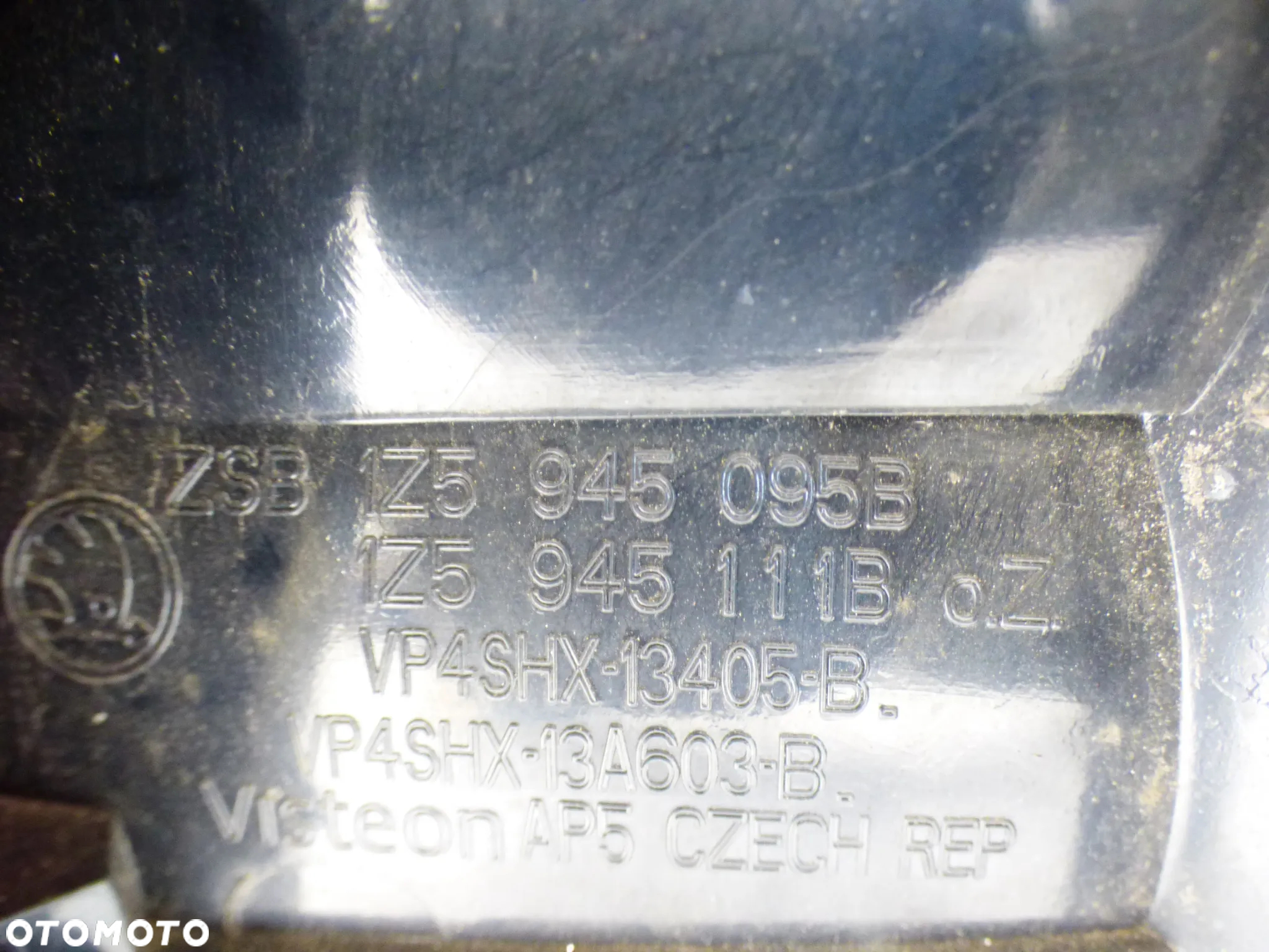 SKODA OCTAVIA II 2 VRS LAMPA LEWA TYŁ TYLNA 1Z5945095B GORLICE - 3