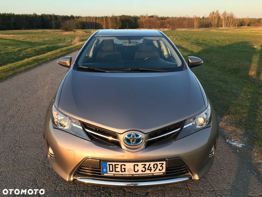 Toyota Auris - 2