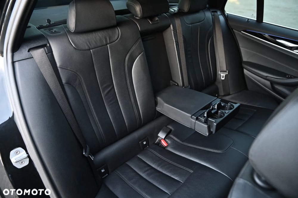 BMW Seria 5 - 28