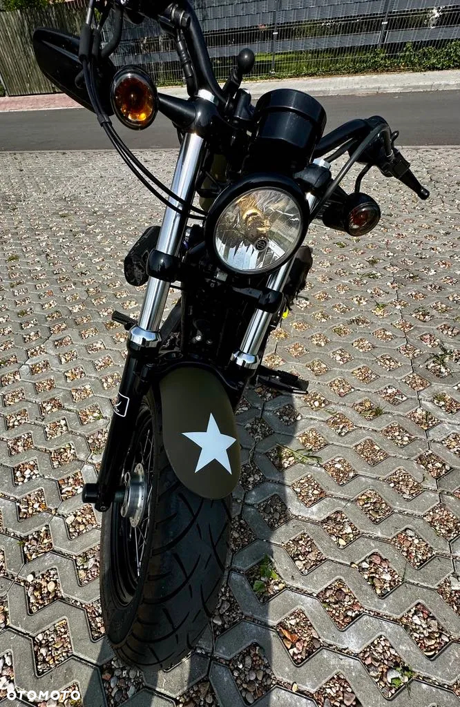 Harley-Davidson Sportster Forty-Eight - 3